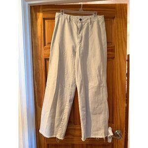 Carly Jean Los Angeles Wide Leg Chelsea Cropped Jeans
